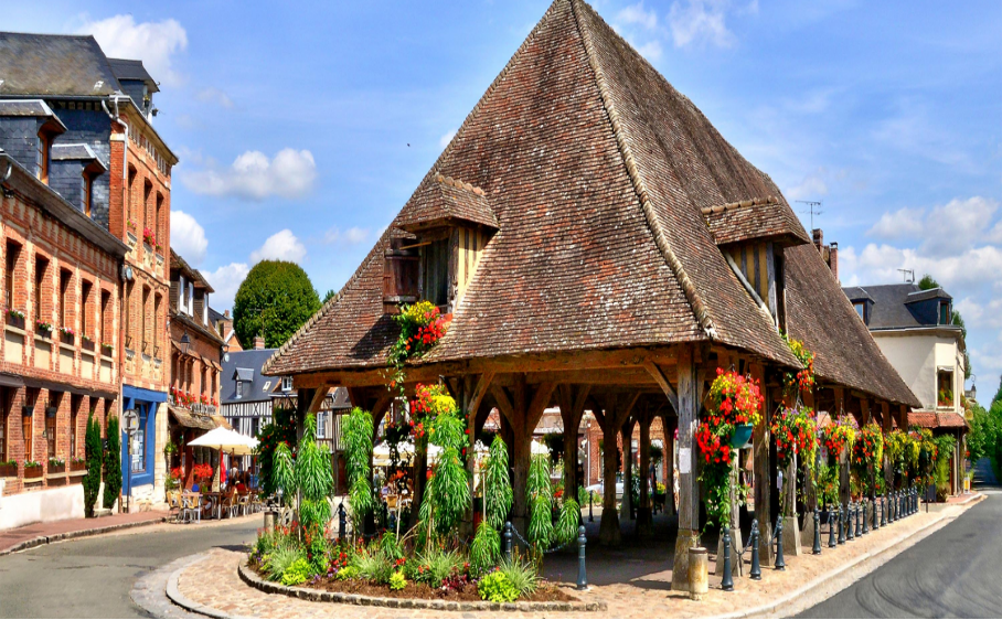 Lyons-la-Forêt (Eure), l'un des Plus Beaux Villages de France